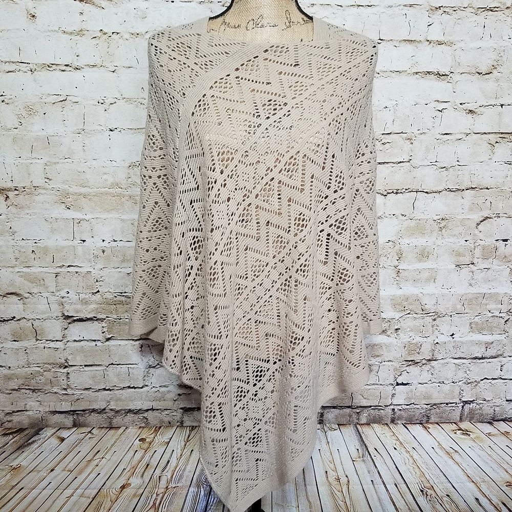 Britt's Knitts Poncho, OS, Cream Knit